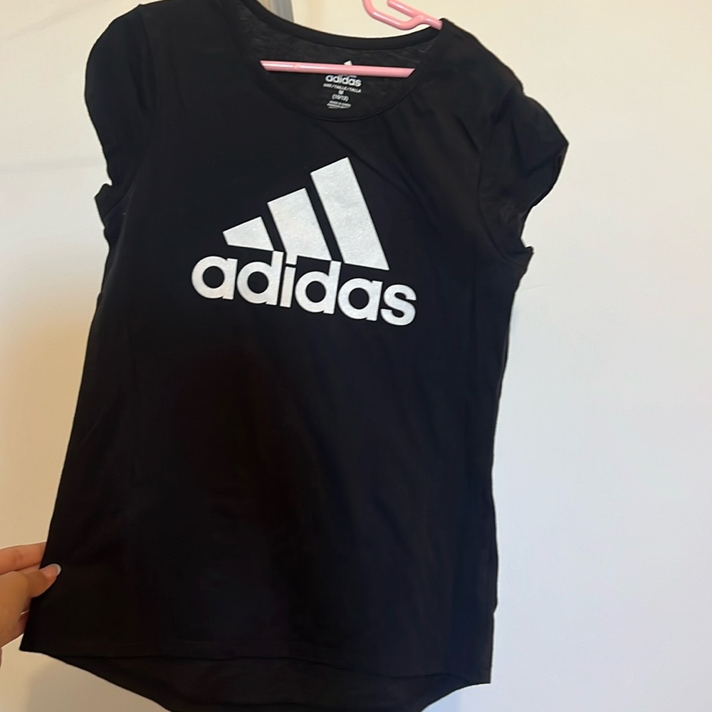 adidas tee